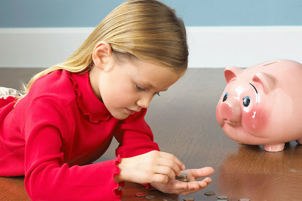  10 tipp, hogyan kezdd gyermeked pénzügyi nevelését