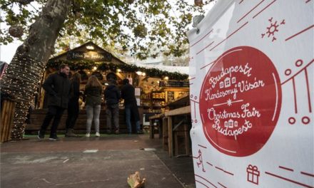 Megnyílt a budapesti karácsonyi vásár: hangolódj Te is az ünnepre!
