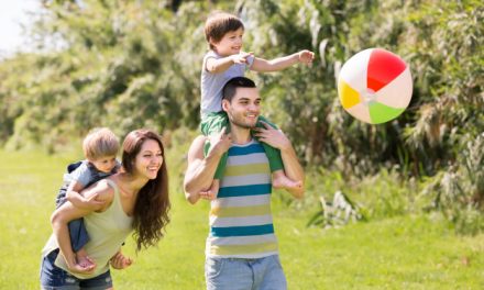Nyaralási kisokos családoknak – Így az egész család élvezi a közös vakációt