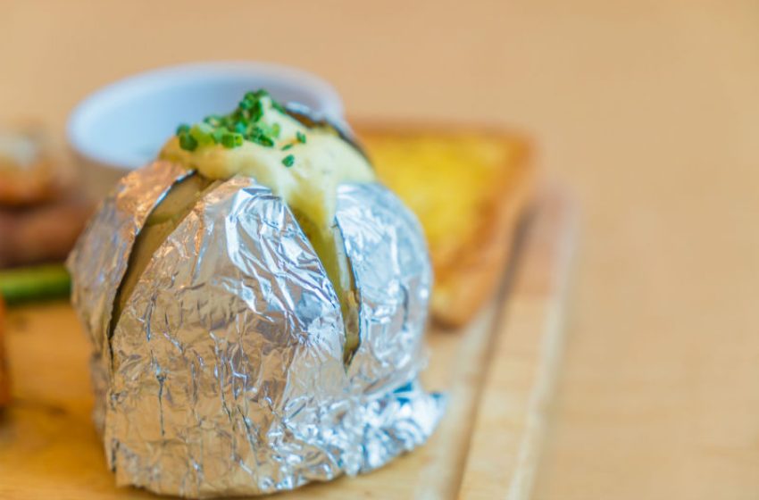 Ínycsiklandó töltött sült krumpli: hideg esték kedvence