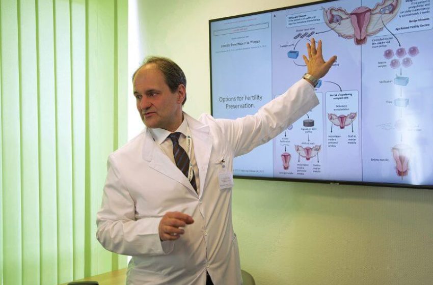  Sikeres volt az első hazai petefészekszövet-transzplantáció