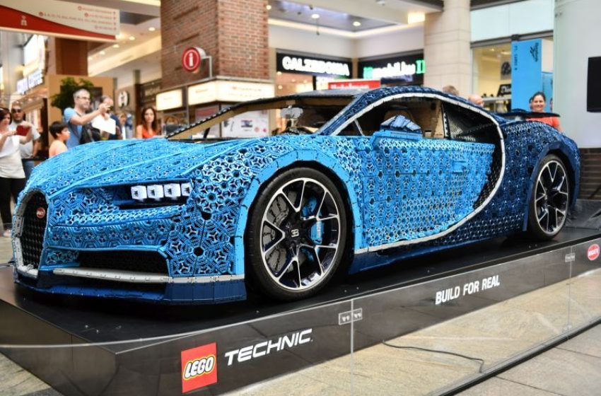  Ezt látnod kell! Budapestre érkezett az életnagyságú LEGO Technic Bugatti Chiron