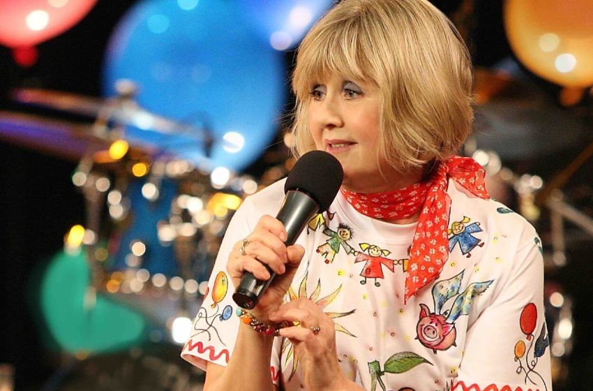  Mikulás-napi élő közvetítéssel várja a családokat a Vígszínház: nincs advent Halász Judit koncert nélkül