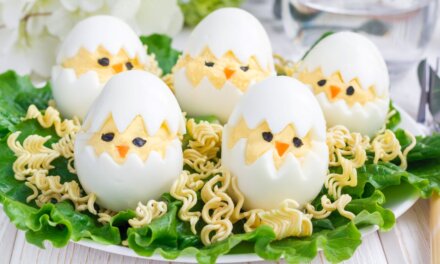 Csibe formájú töltött tojás: kreatív ötlet a húsvéti asztalra