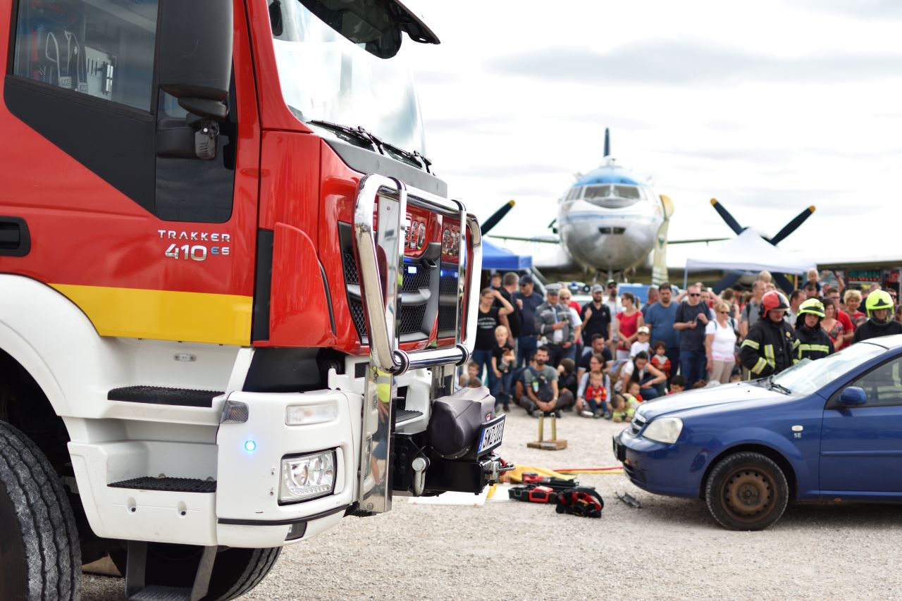 Ötven kékvillogós járműcsoda költözik szombaton az Aeroparkba &ndash; 1 &ndash; Anyanet